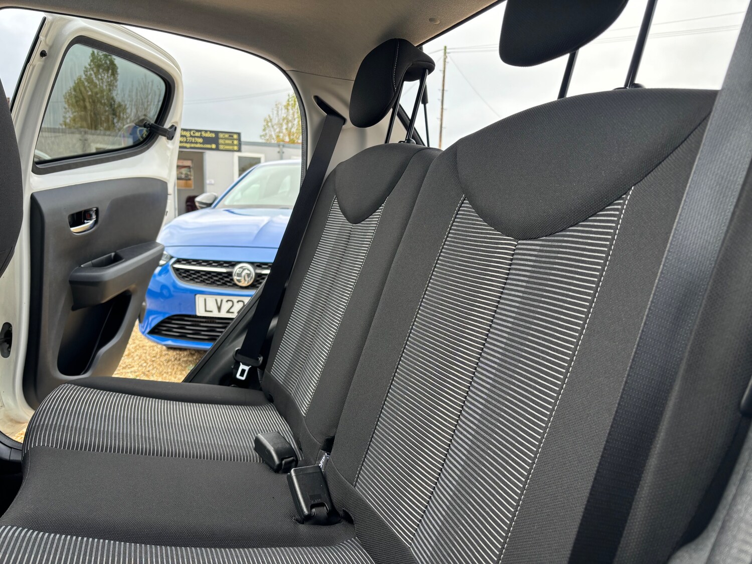 Used Peugeot 108 2016 for sale - 76187023: Photo 38