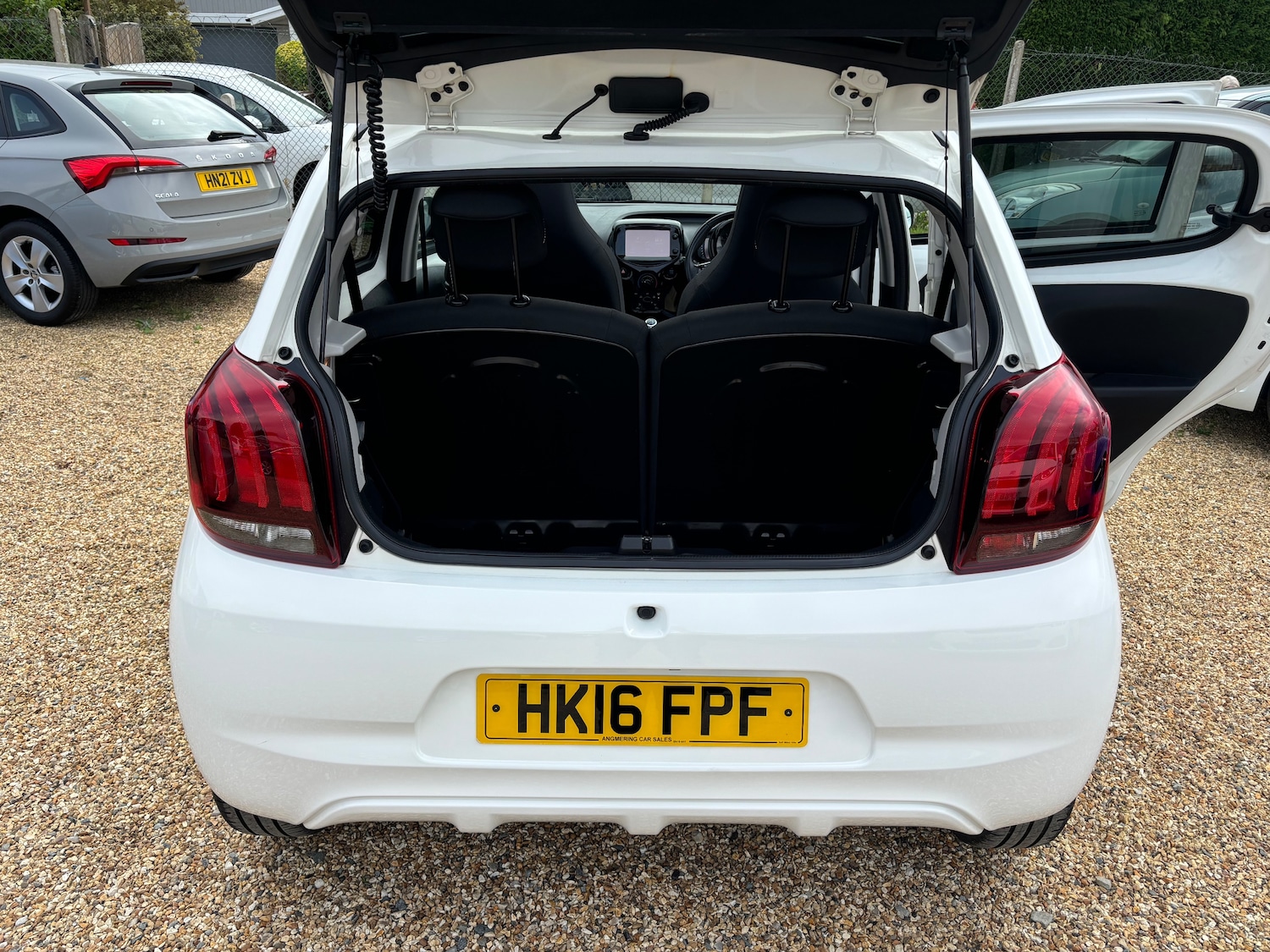 Used Peugeot 108 2016 for sale - 76187023: Photo 39
