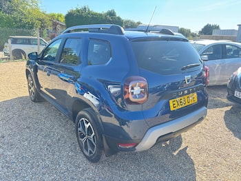 Used Dacia Duster 2018 for sale - 79486266: Photo