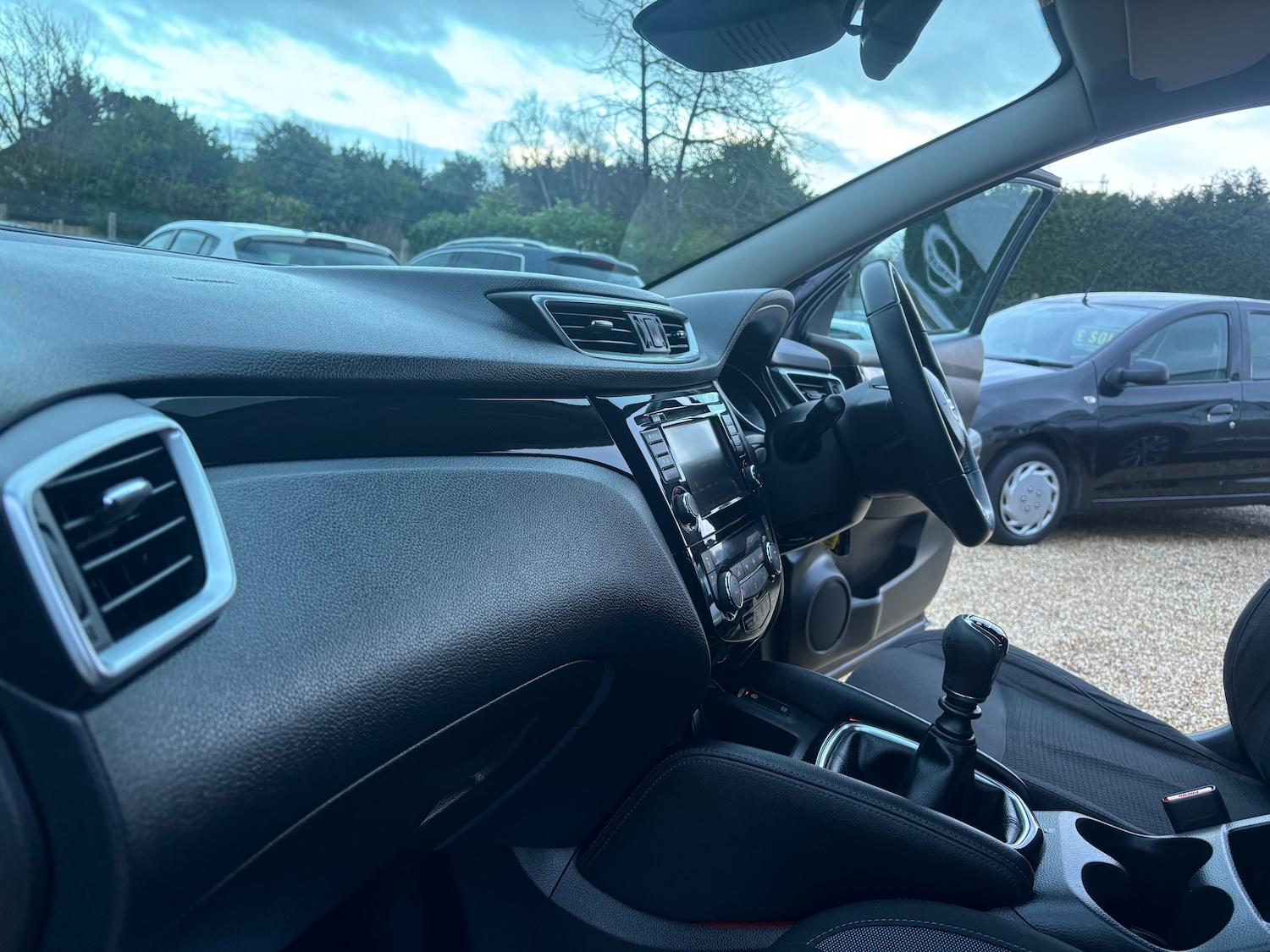 Used Nissan Qashqai 2018 for sale - 77301648: Photo 12