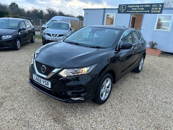 Used Nissan Qashqai 2018 for sale - 77301648: Photo