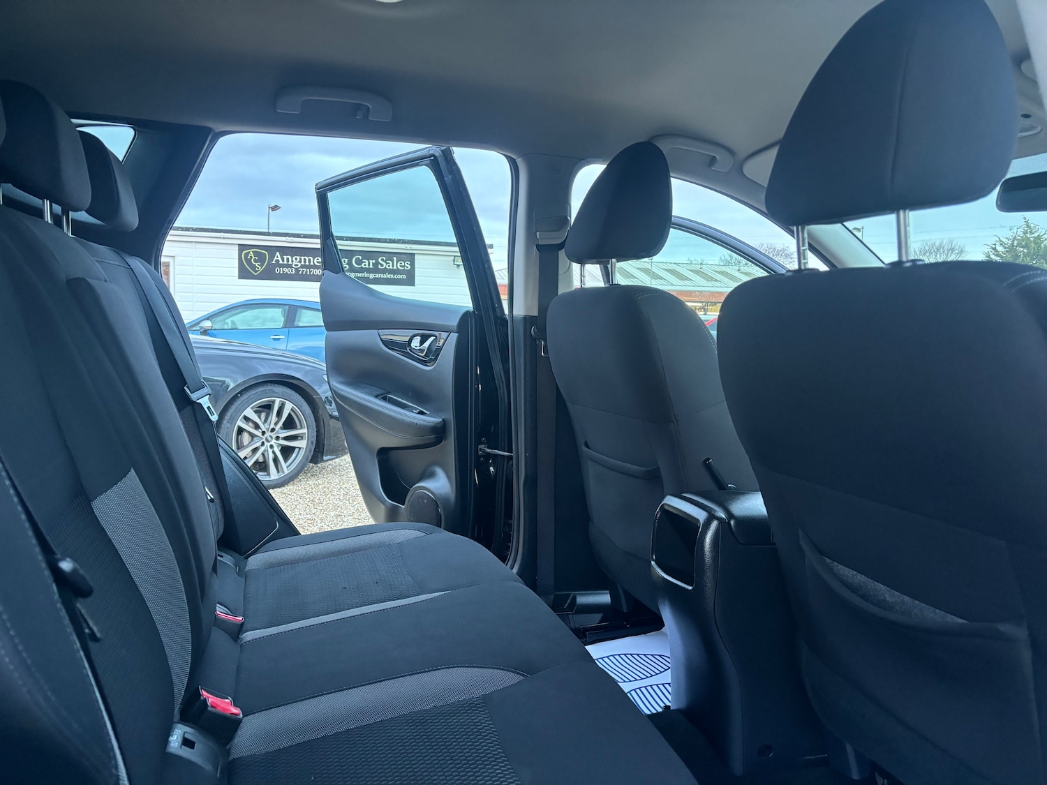 Used Nissan Qashqai 2018 for sale - 77301648: Photo 27