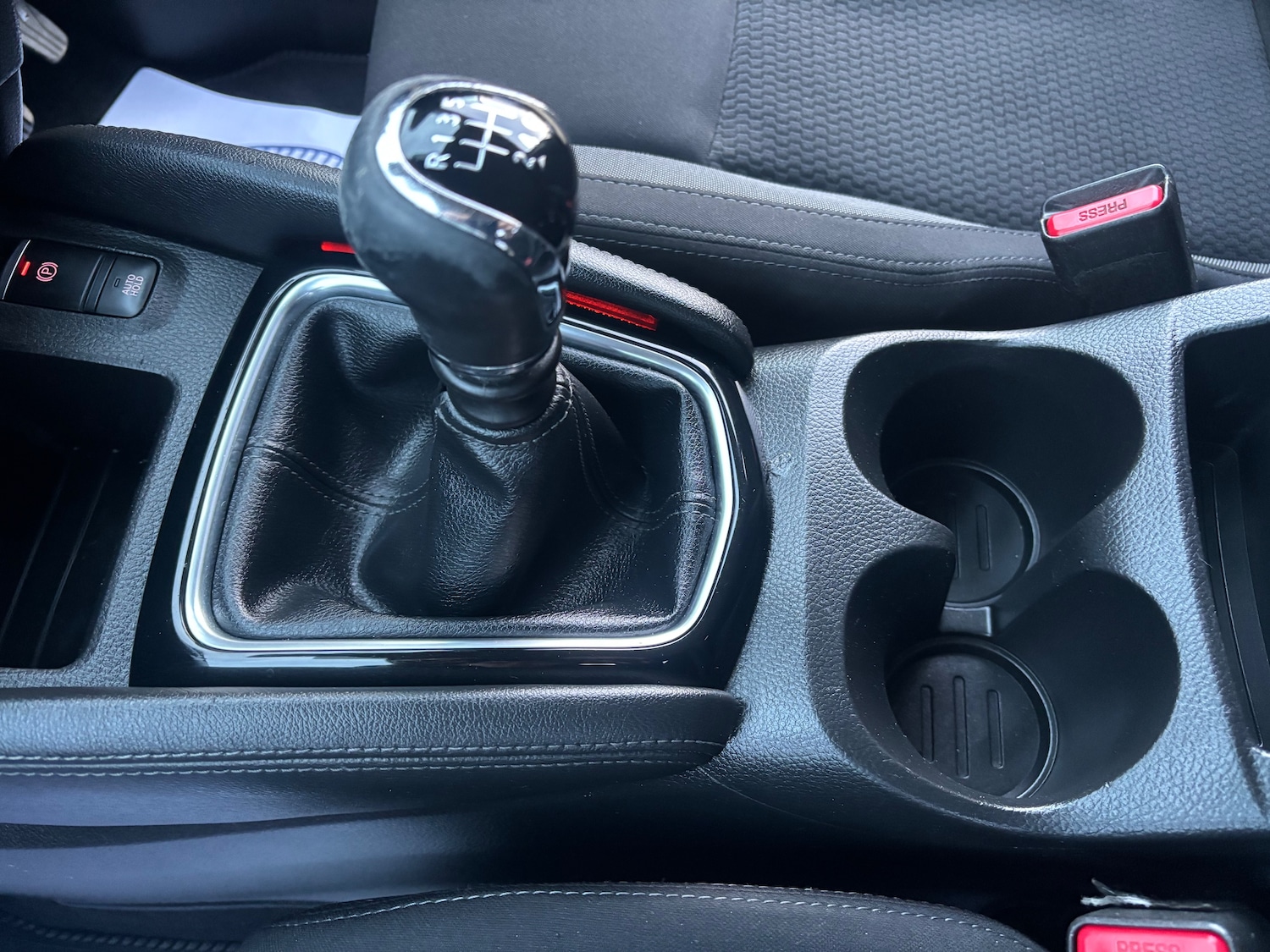 Used Nissan Qashqai 2018 for sale - 77301648: Photo 28