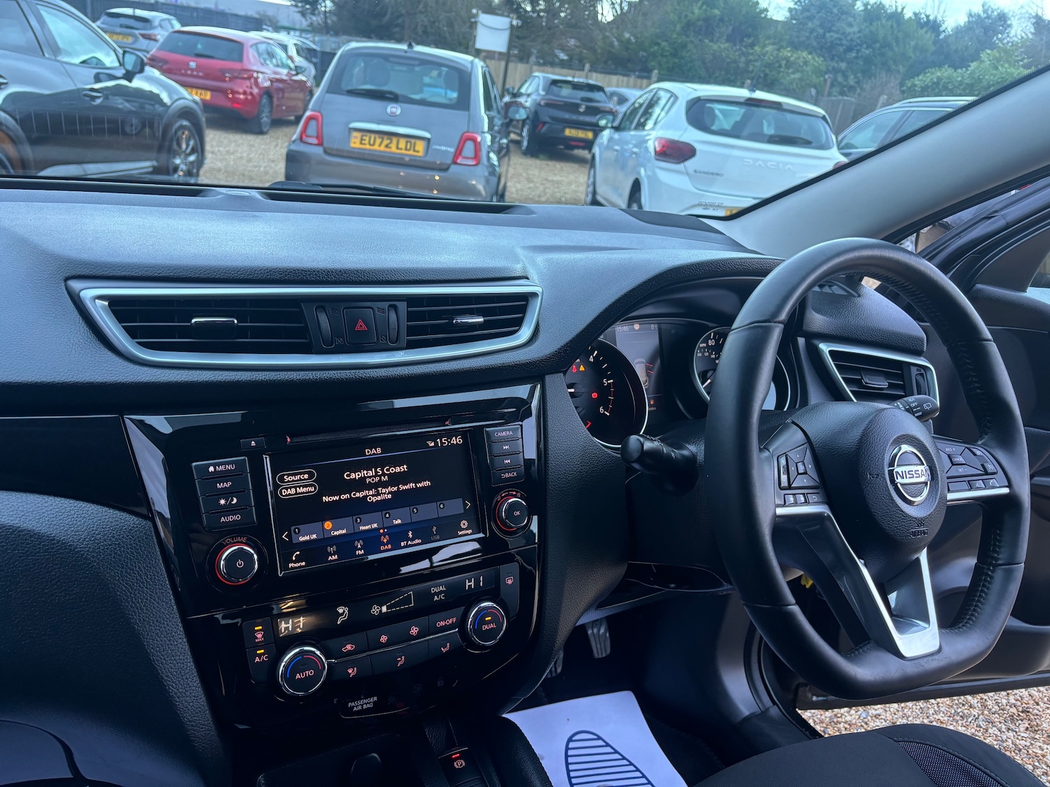 Used Nissan Qashqai 2018 for sale - 77301648: Photo 9