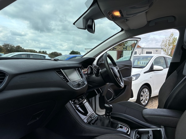 Used Vauxhall Grandland X 2018 for sale - 76311786: Photo 11