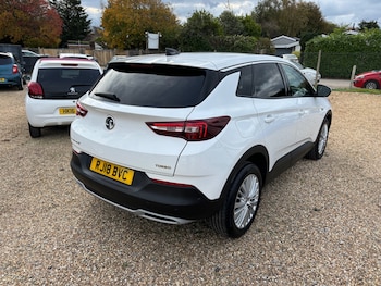 Used Vauxhall Grandland X 2018 for sale - 76311786: Photo 2