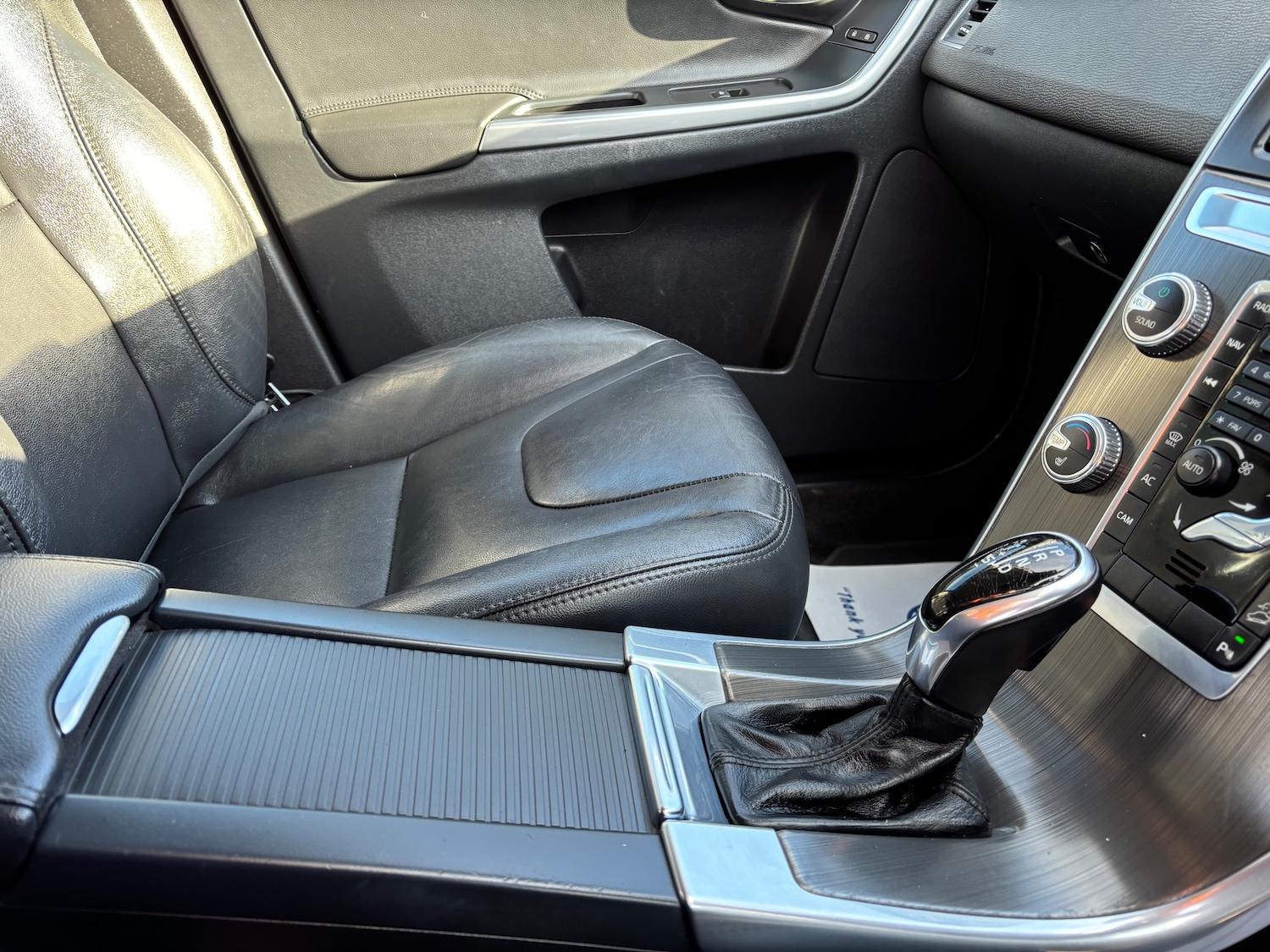 Used Volvo XC60 2014 for sale - 76508894: Photo 23