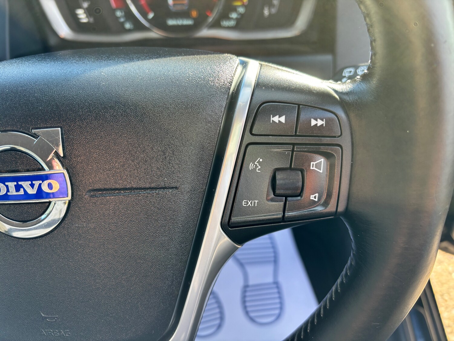 Used Volvo XC60 2014 for sale - 76508894: Photo 26