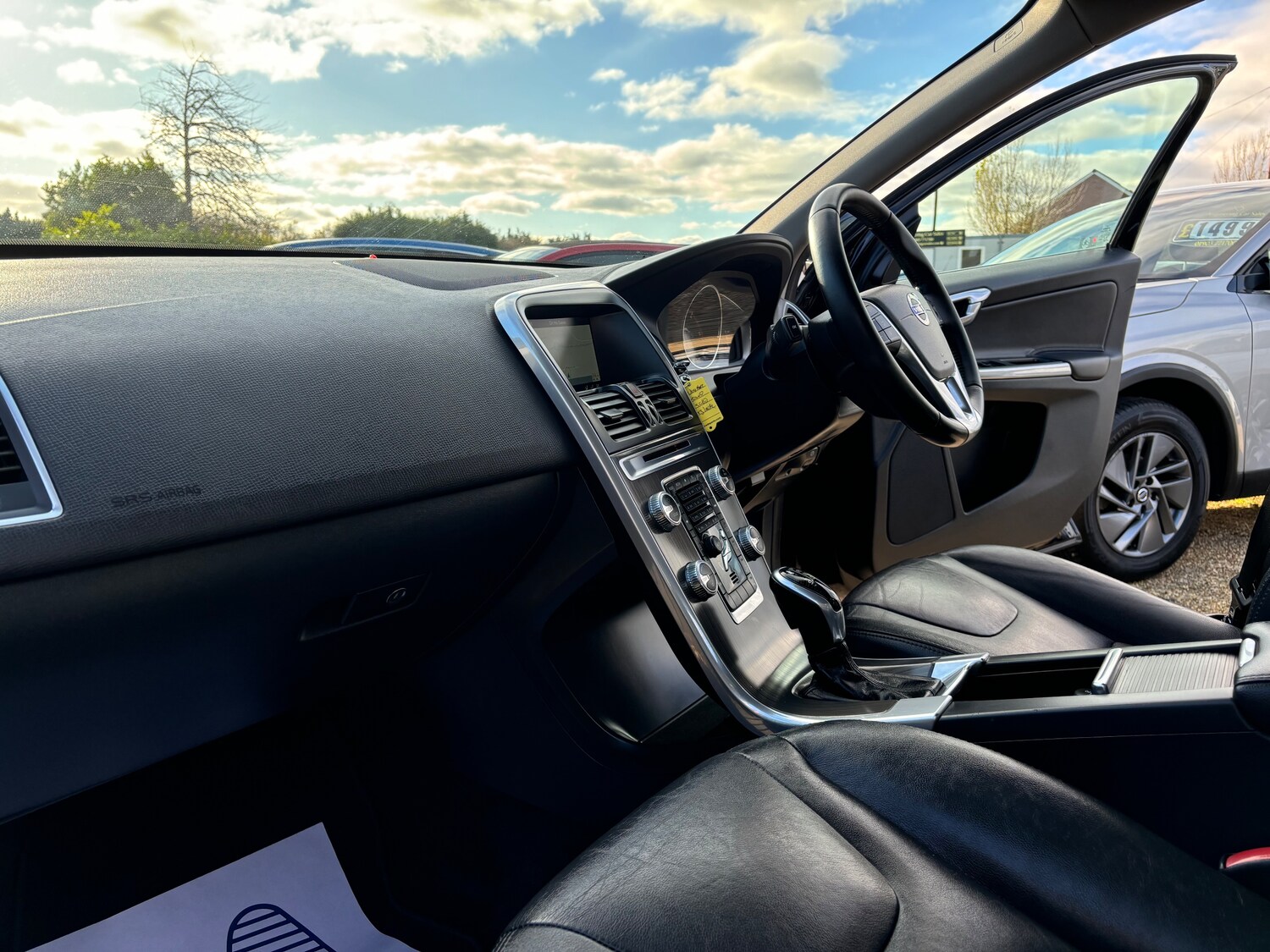 Used Volvo XC60 2014 for sale - 76508894: Photo 33