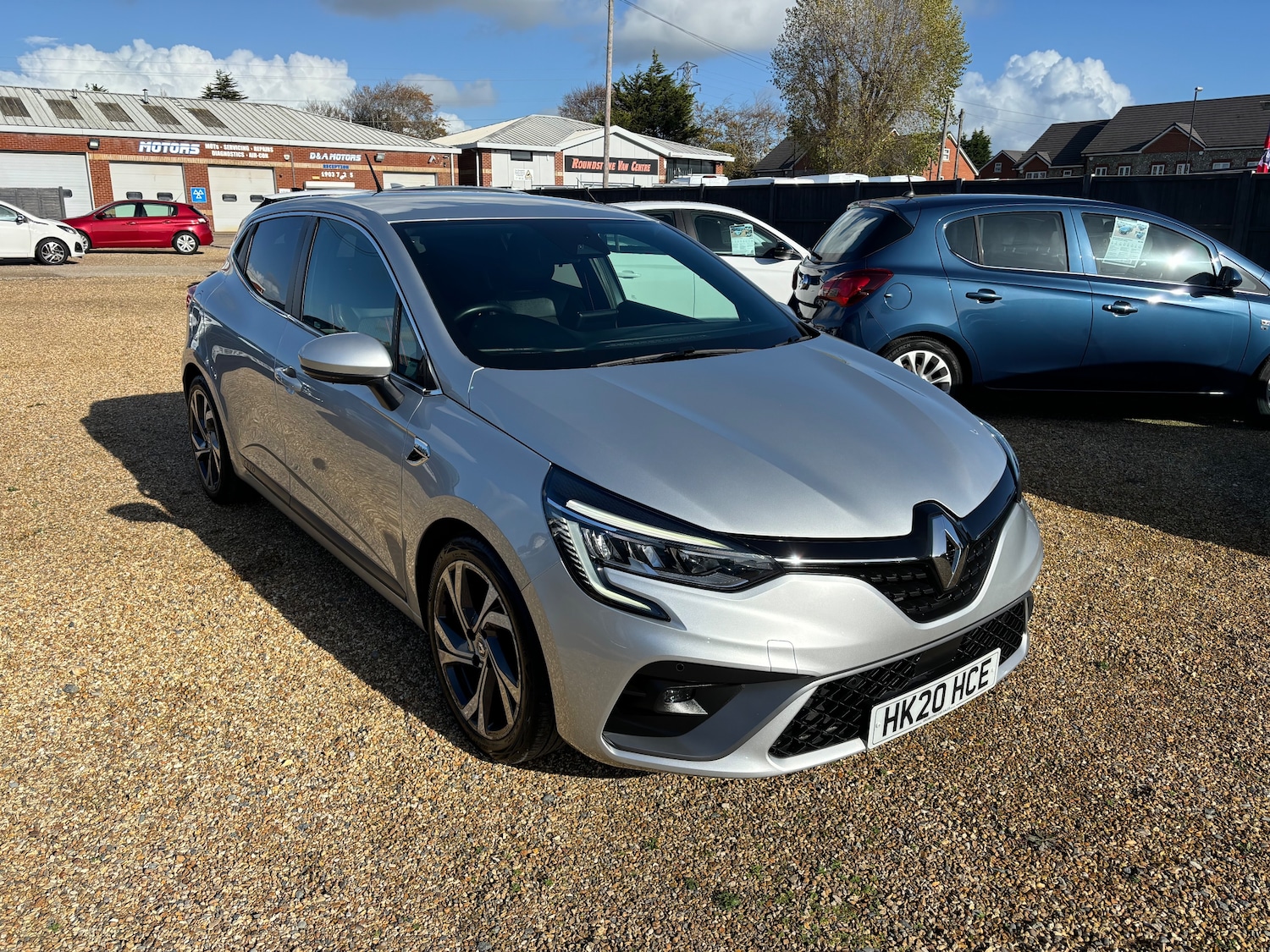 Used Renault Clio 2020 for sale - 76351407: Photo 1