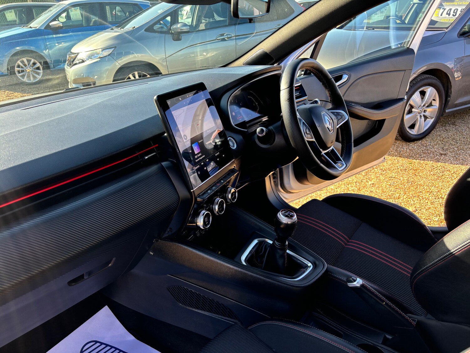 Used Renault Clio 2020 for sale - 76351407: Photo 13