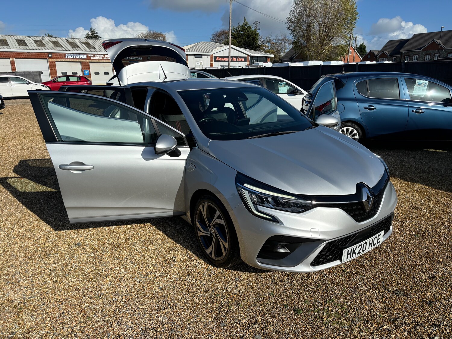 Used Renault Clio 2020 for sale - 76351407: Photo 14