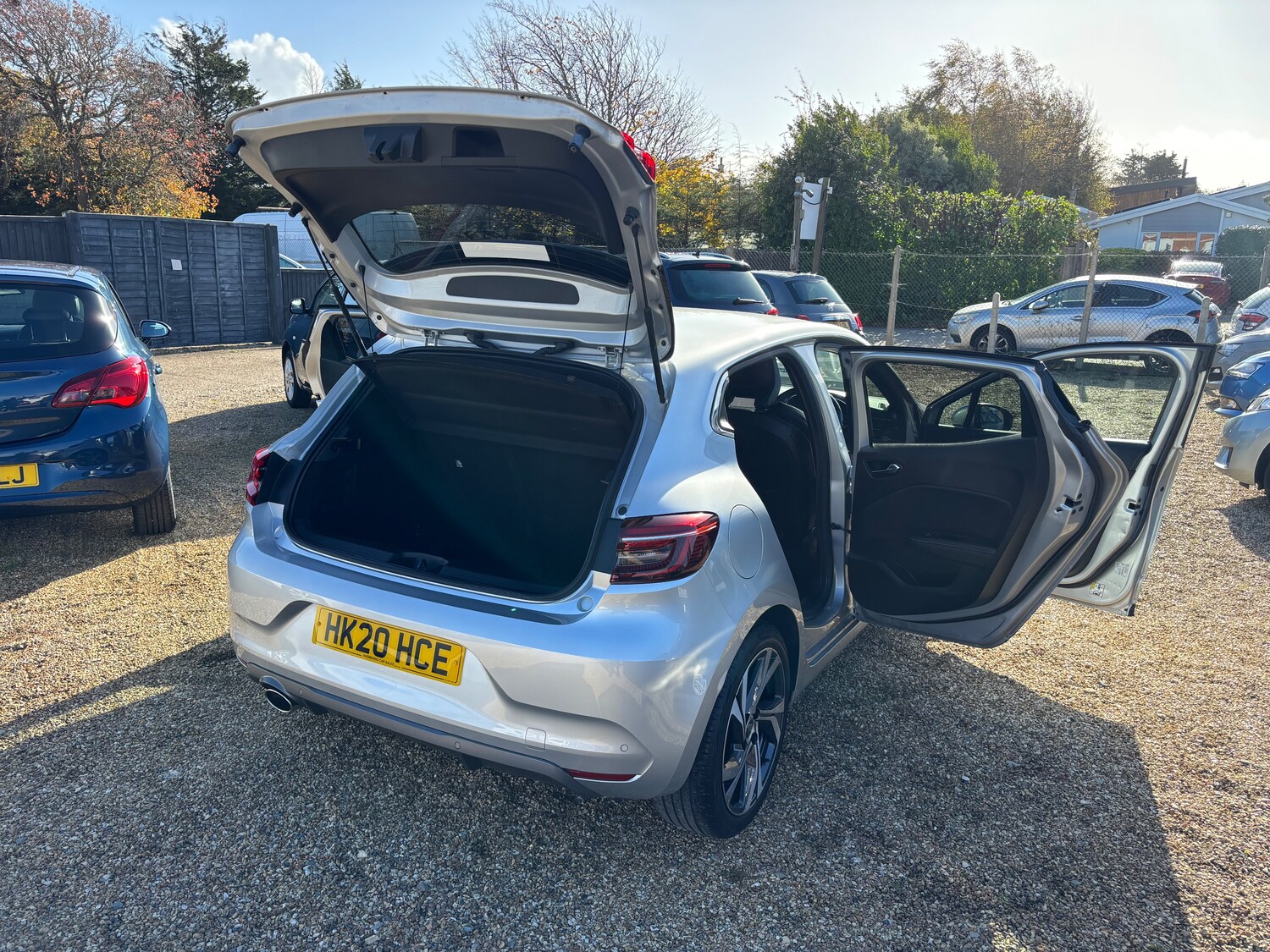 Used Renault Clio 2020 for sale - 76351407: Photo 15