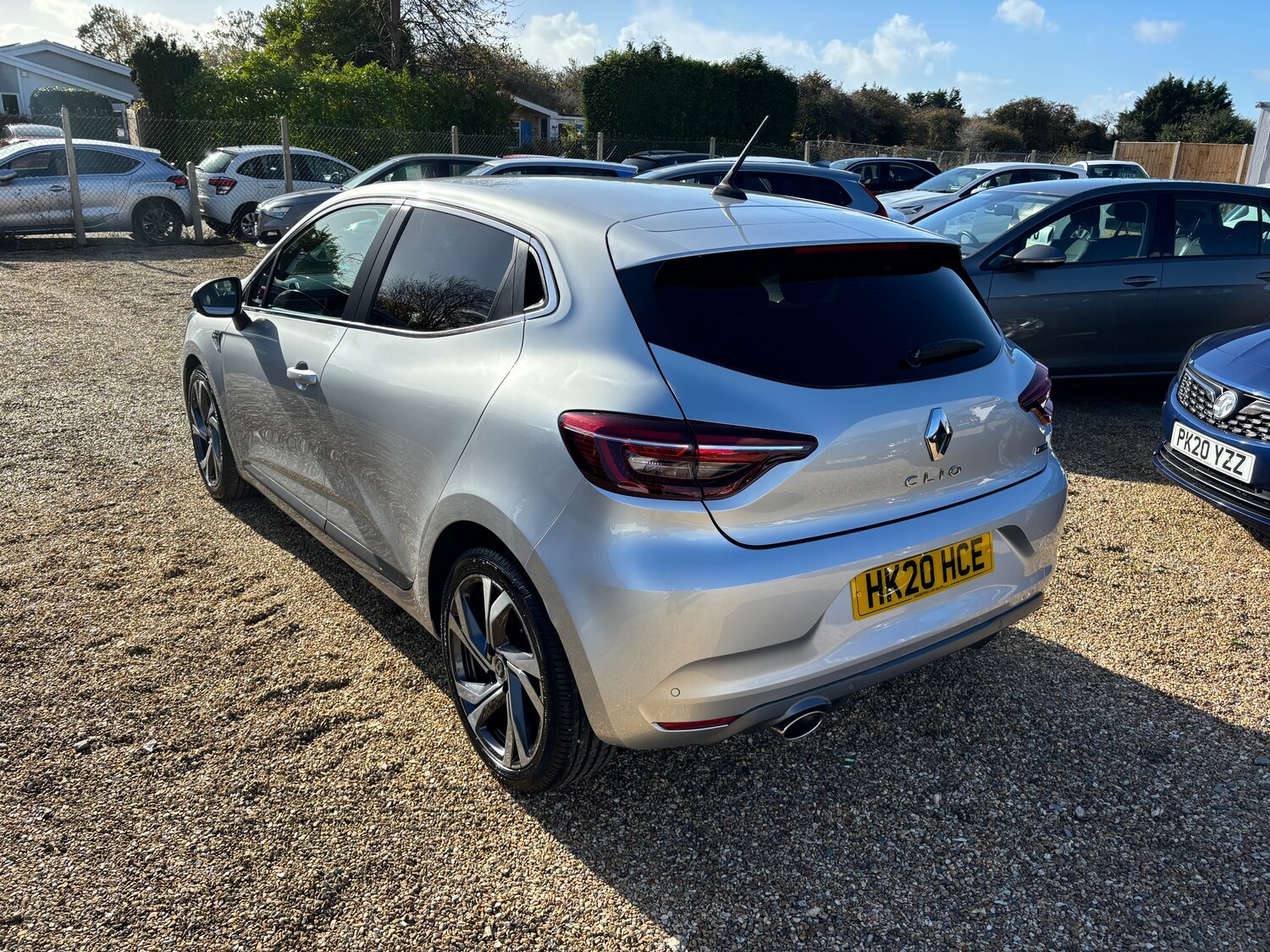 Used Renault Clio 2020 for sale - 76351407: Photo 4