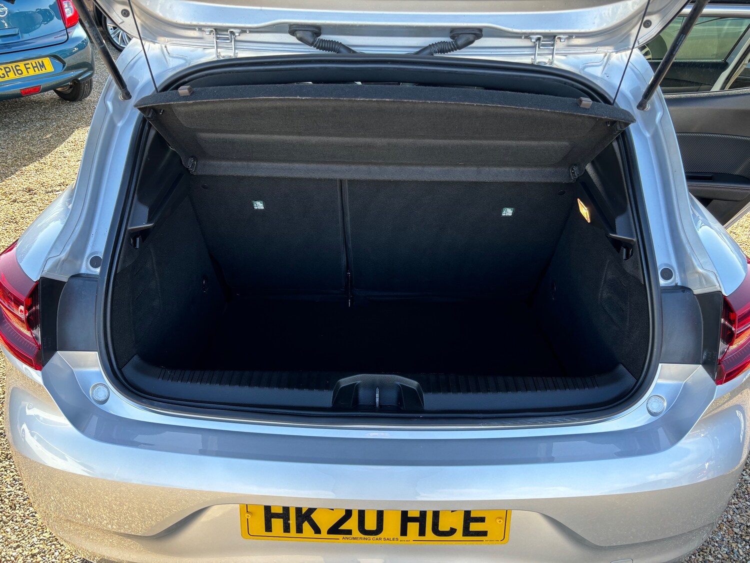 Used Renault Clio 2020 for sale - 76351407: Photo 42