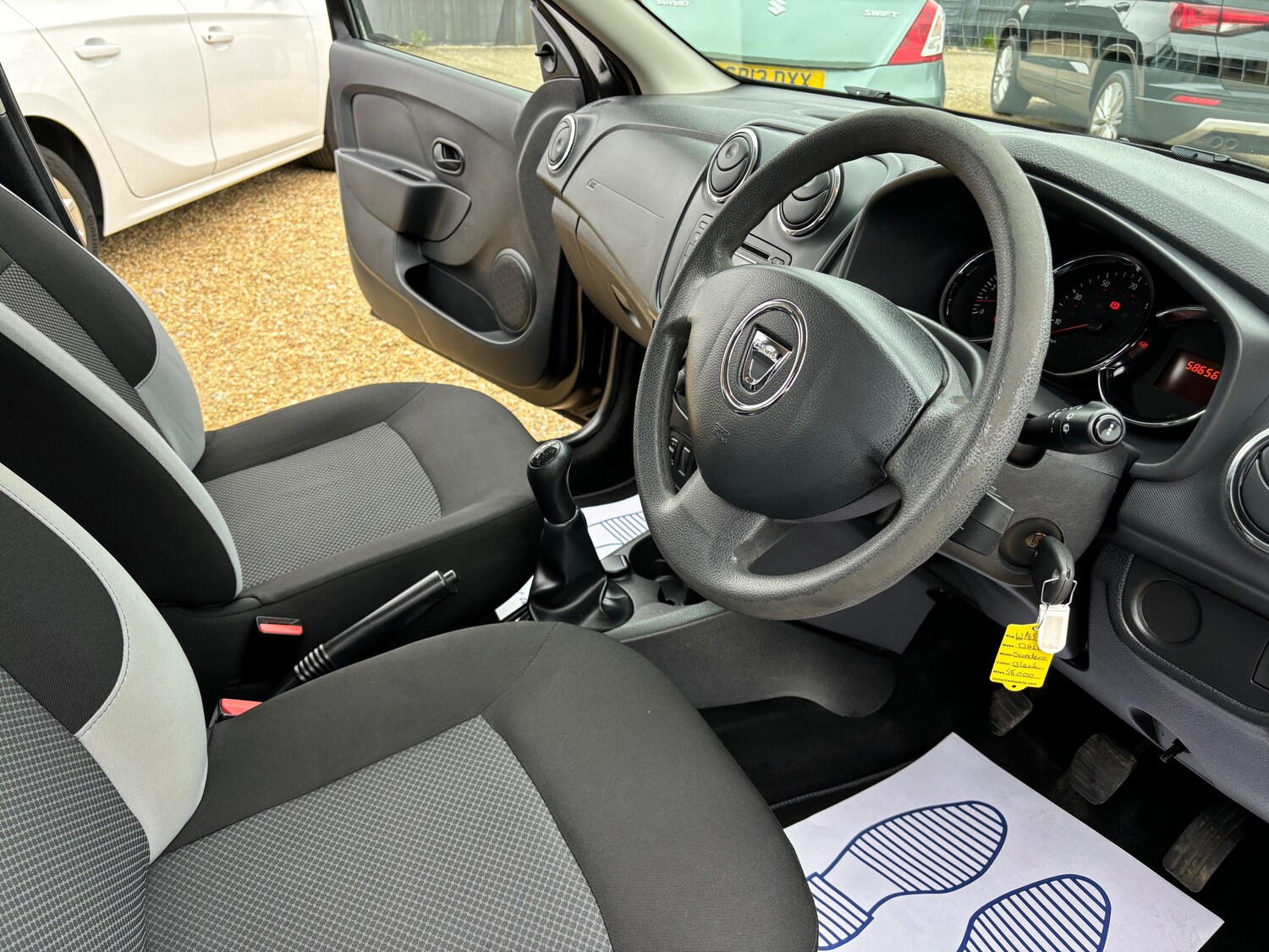 Used Dacia Sandero 2015 for sale - 76165169: Photo 15