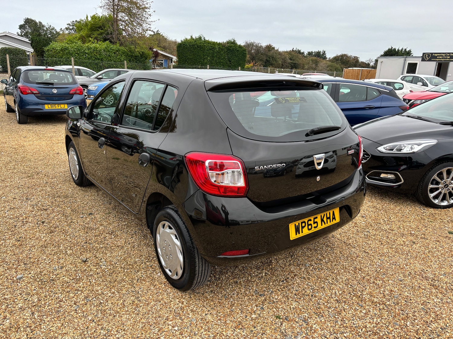 Used Dacia Sandero 2015 for sale - 76165169: Photo 2
