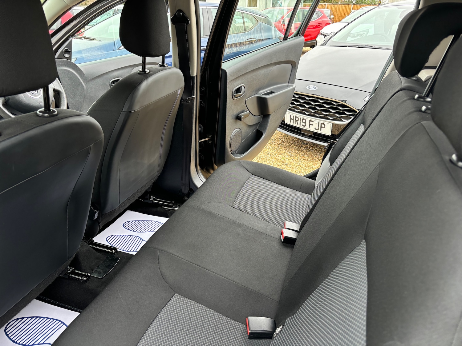 Used Dacia Sandero 2015 for sale - 76165169: Photo 21