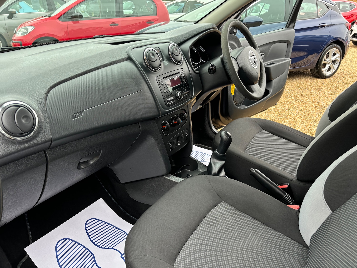 Used Dacia Sandero 2015 for sale - 76165169: Photo 24