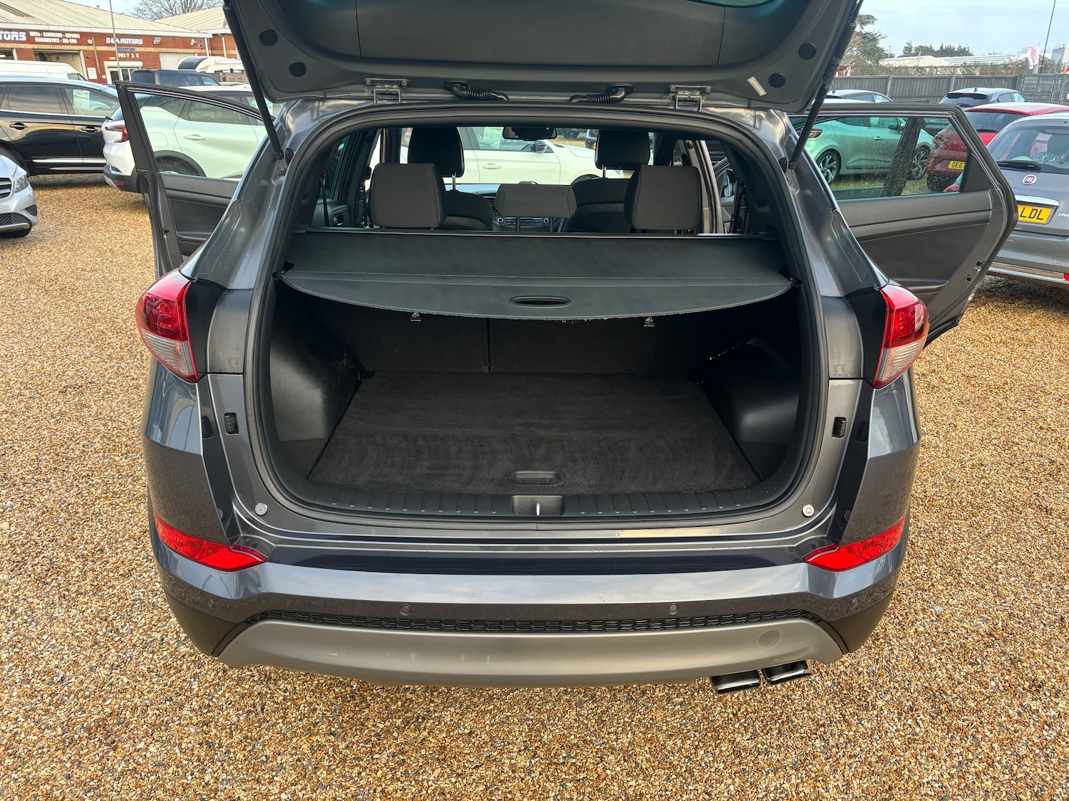 Used Hyundai TUCSON 2018 for sale - 77200796: Photo 38