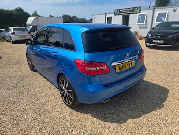 Used Mercedes-Benz B Class 2014 for sale - 79266437: Photo