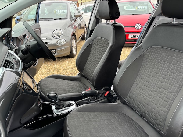 Used Vauxhall Corsa 2015 for sale - 76077129: Photo 29