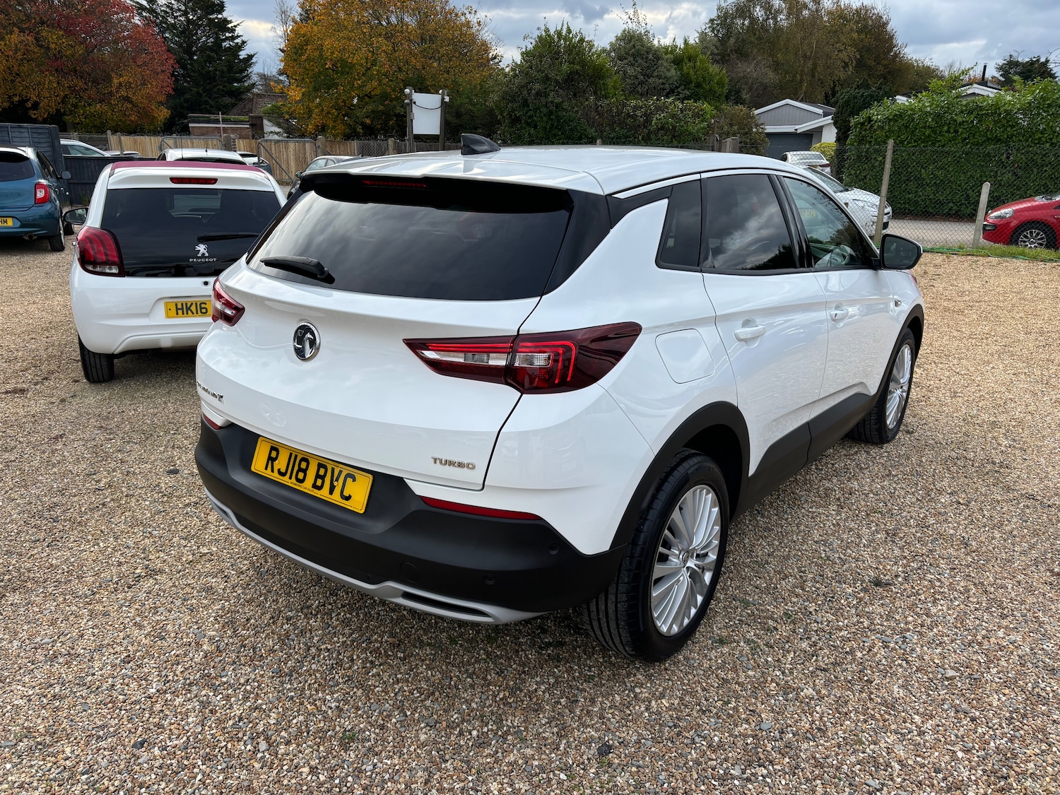 Used Vauxhall Grandland X 2018 for sale - 77989840: Photo 3