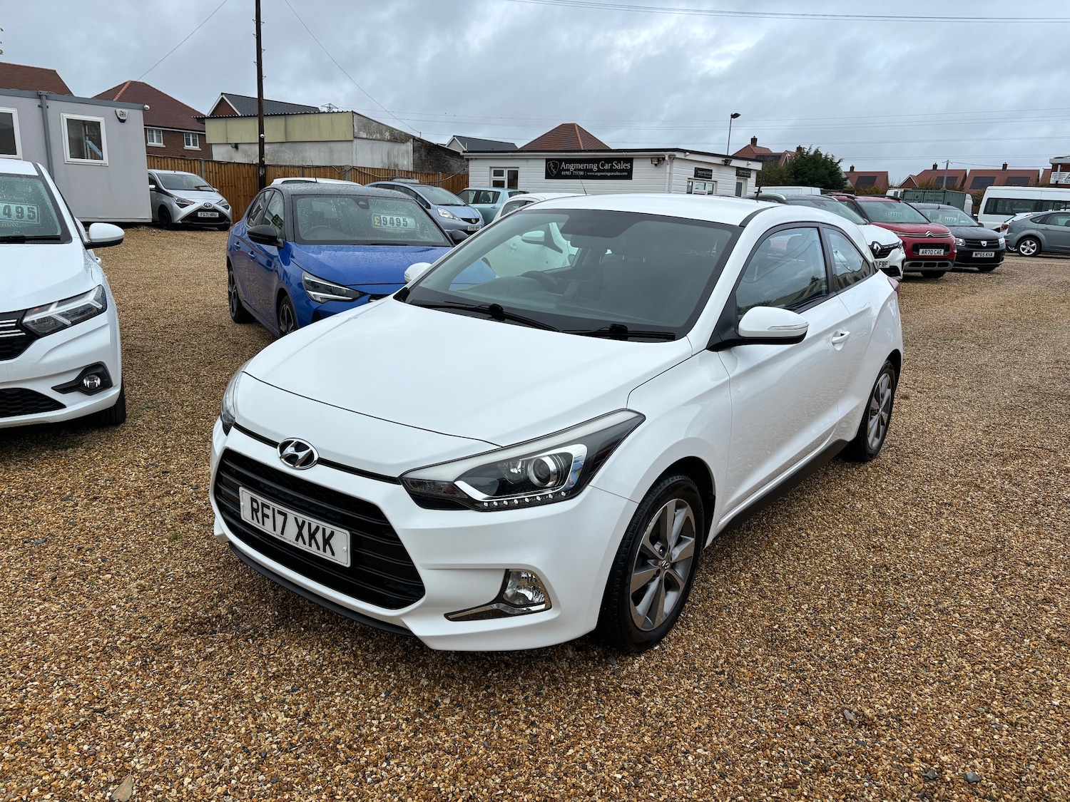 Used Hyundai i20 2017 for sale - 76341045: Photo 1