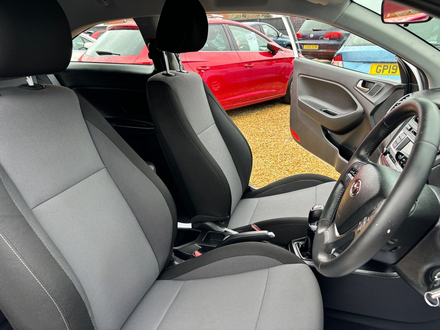 Used Hyundai i20 2017 for sale - 76341045: Photo 15