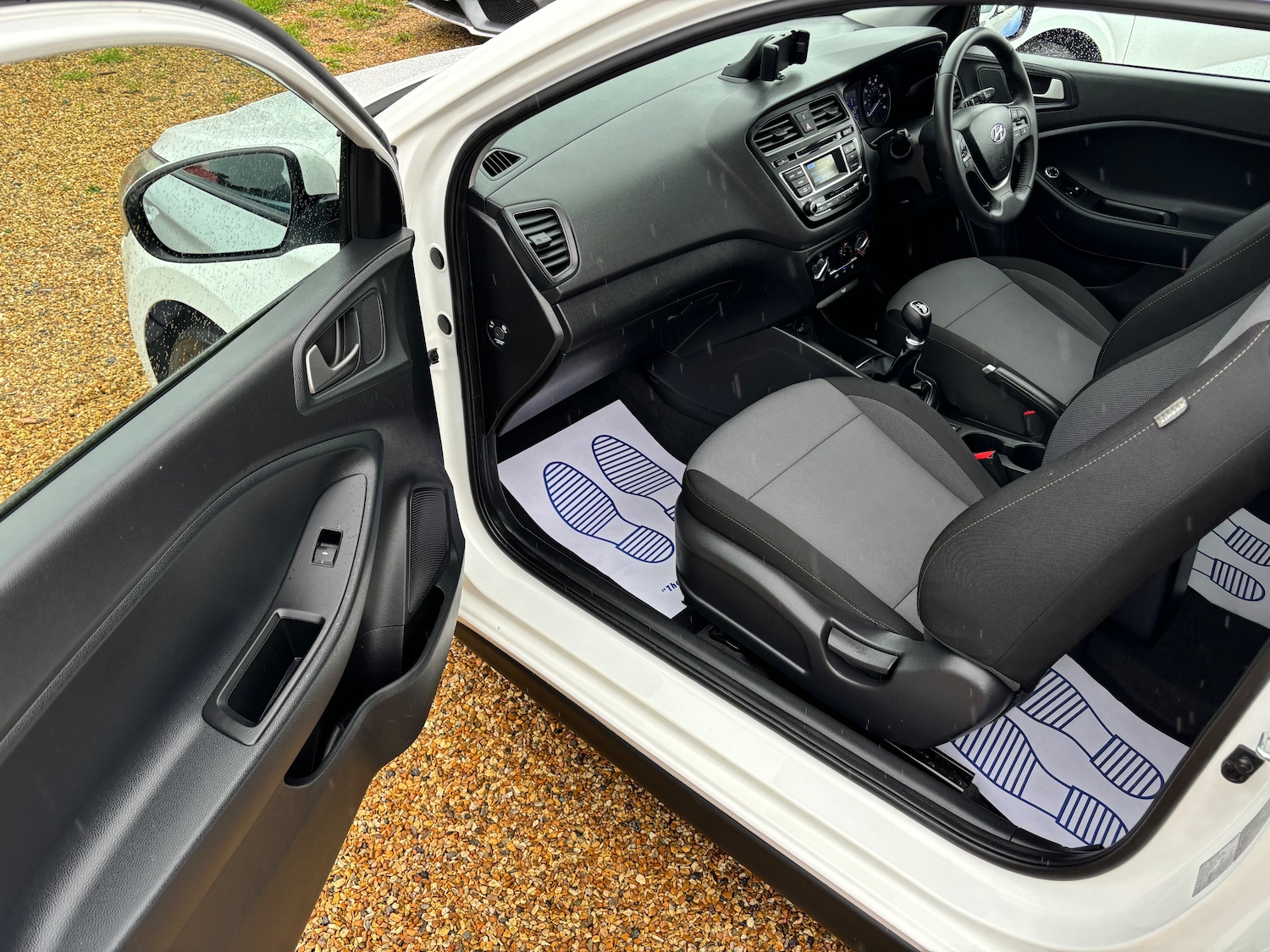 Used Hyundai i20 2017 for sale - 76341045: Photo 22