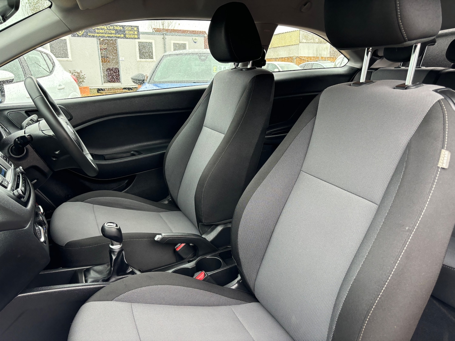 Used Hyundai i20 2017 for sale - 76341045: Photo 25