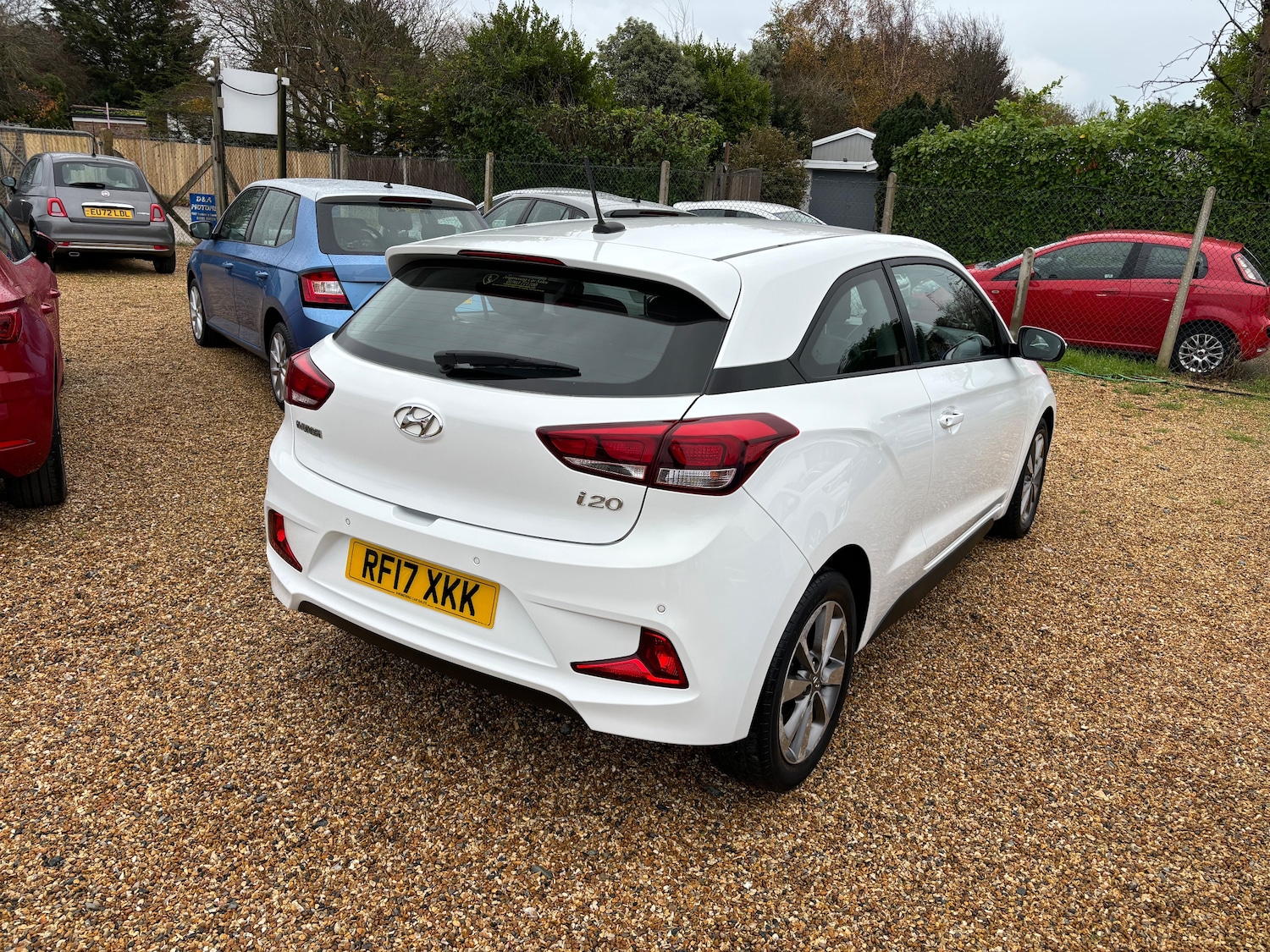 Used Hyundai i20 2017 for sale - 76341045: Photo 3
