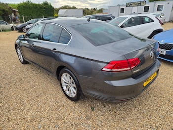 Used Volkswagen Passat 2015 for sale - 79603986: Photo