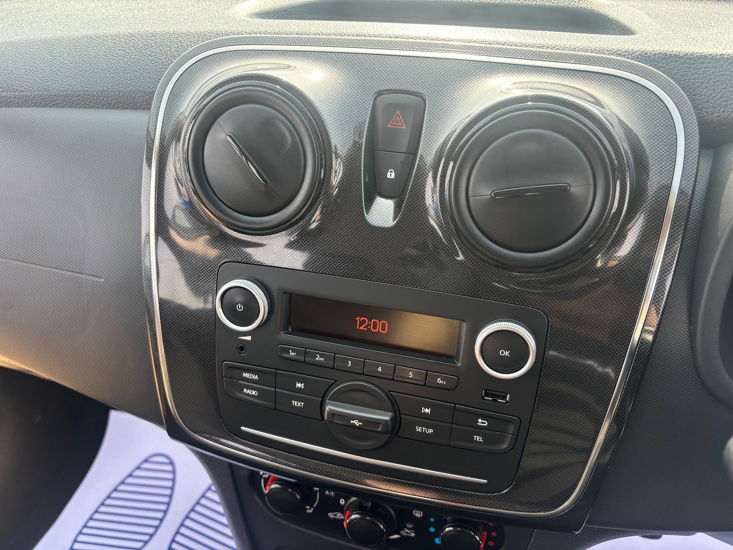 Used Dacia Sandero 2018 for sale - 77971831: Photo 10