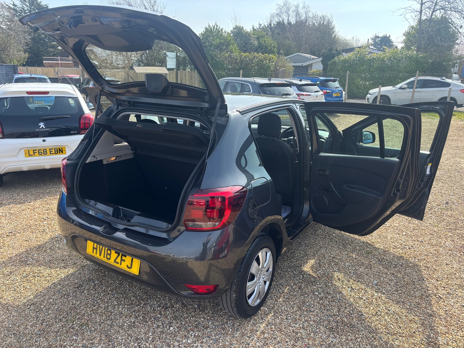 Used Dacia Sandero 2018 for sale - 77971831: Photo 15
