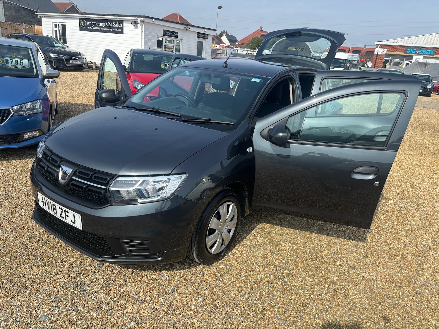 Used Dacia Sandero 2018 for sale - 77971831: Photo 17