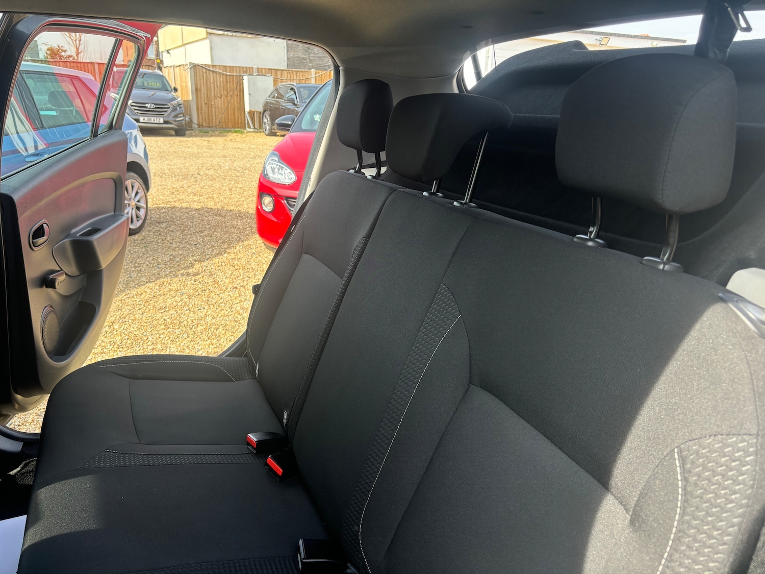 Used Dacia Sandero 2018 for sale - 77971831: Photo 25