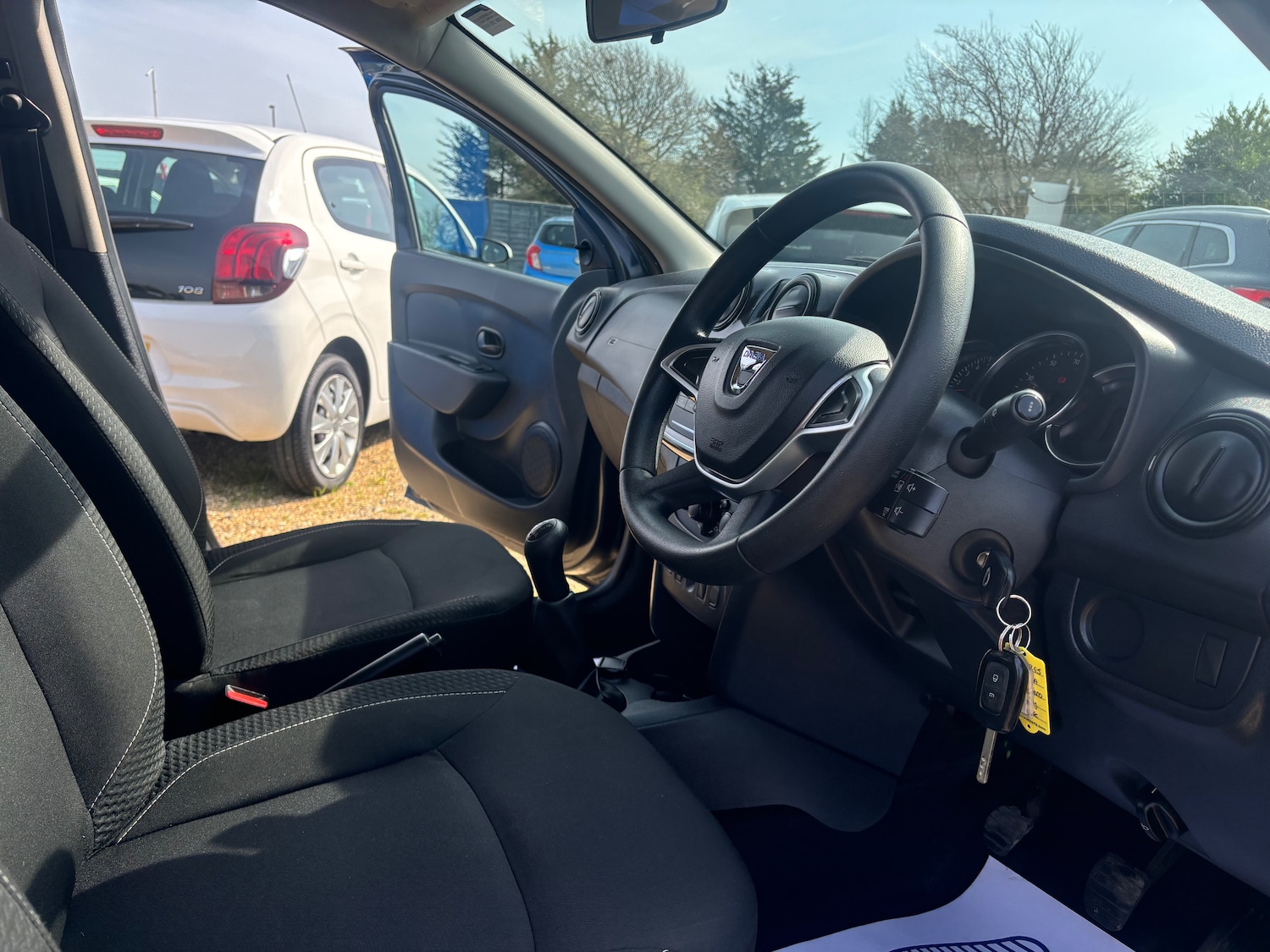 Used Dacia Sandero 2018 for sale - 77971831: Photo 8