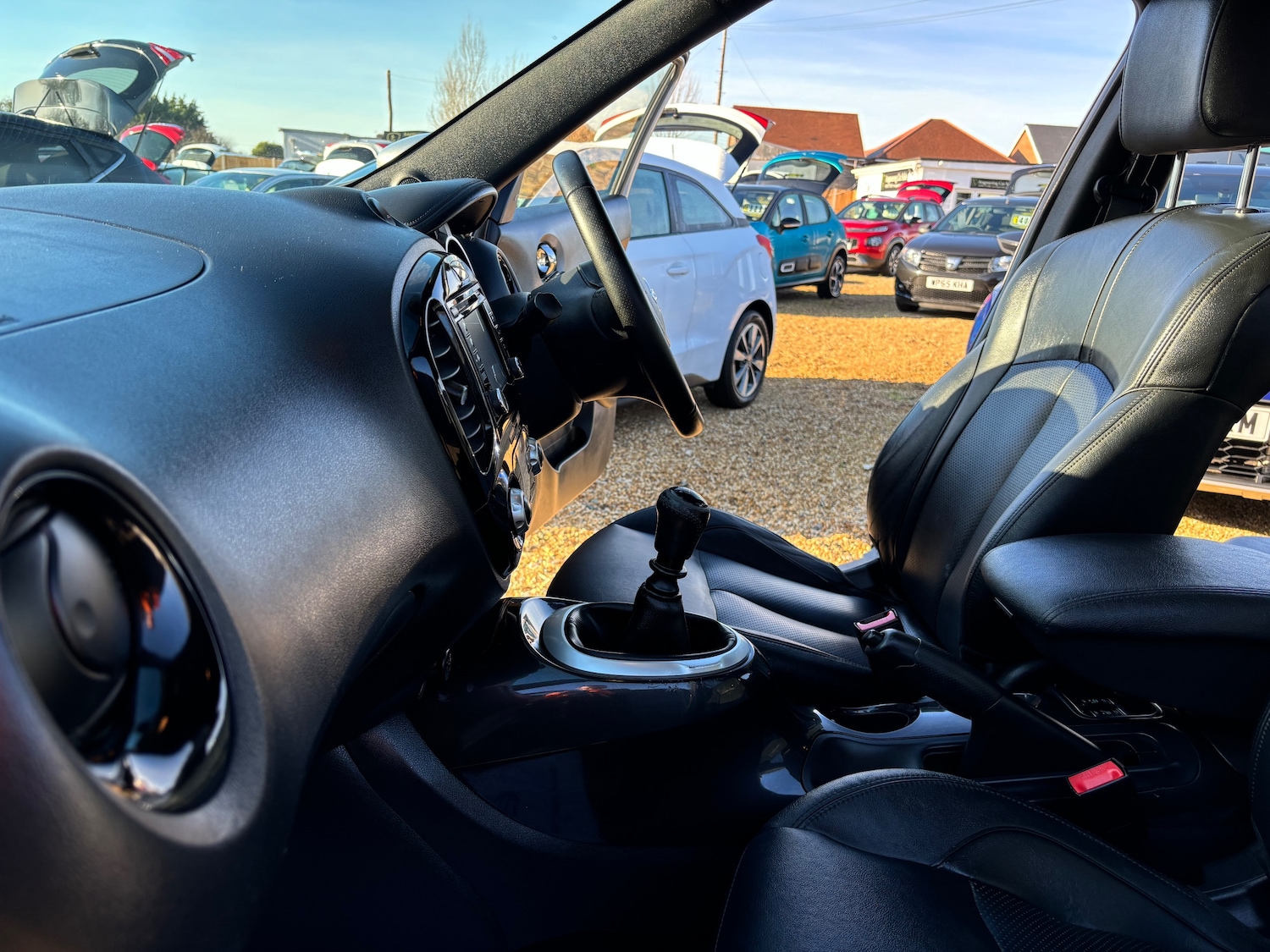 Used Nissan Juke 2017 for sale - 76909299: Photo 27