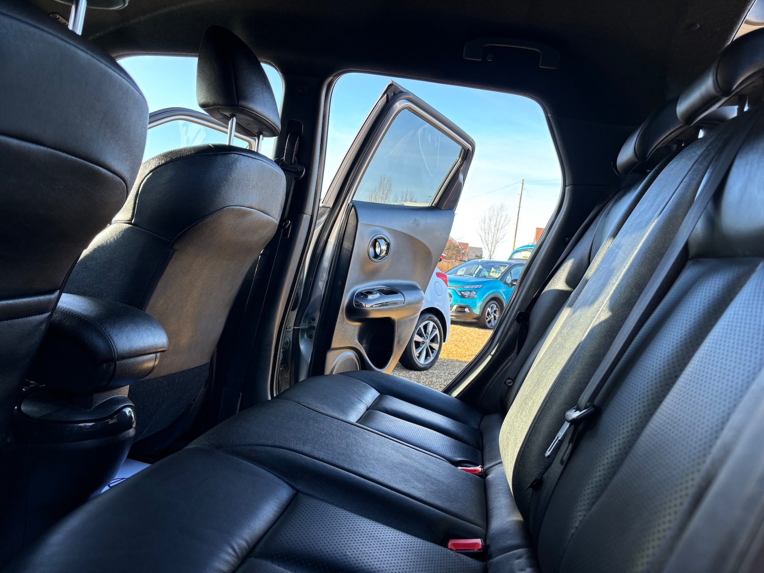 Used Nissan Juke 2017 for sale - 76909299: Photo 41