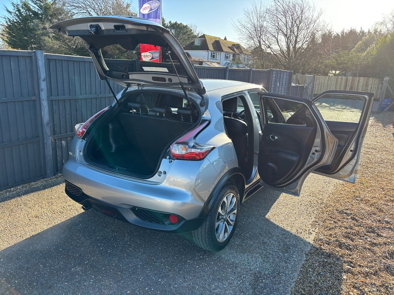 Used Nissan Juke 2017 for sale - 76909299: Photo 9