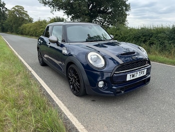 Used MINI Hatch 2017 for sale - 75499617: Photo