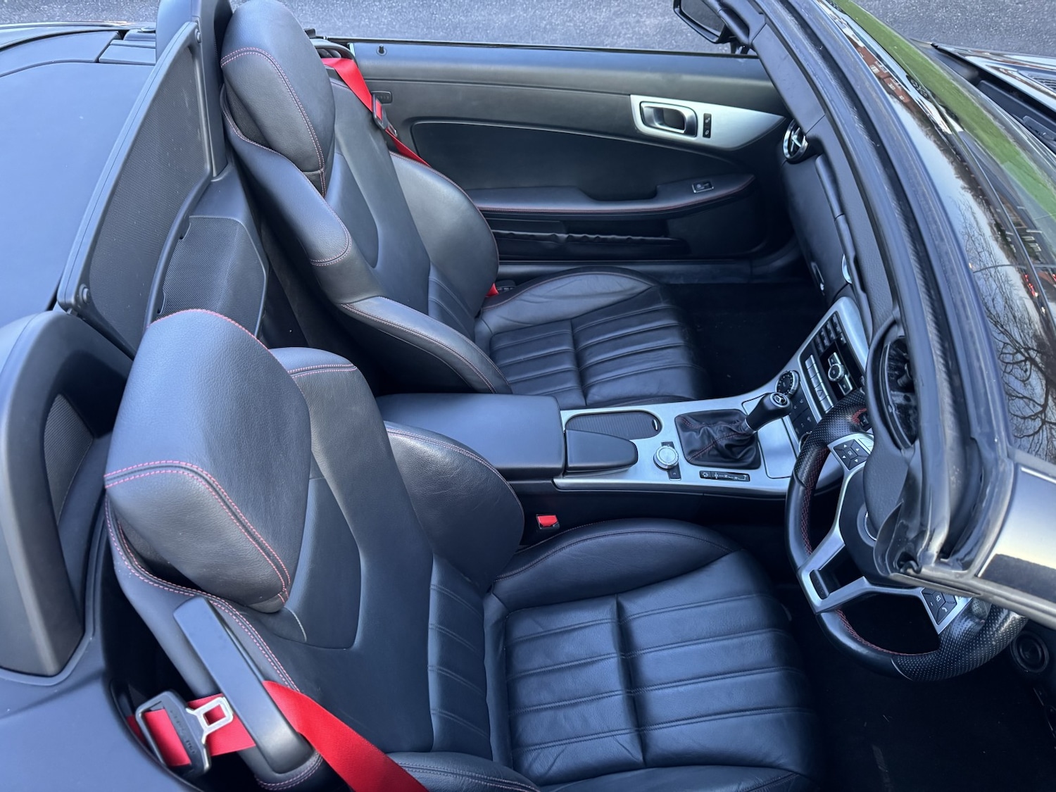 Used Mercedes-Benz SLK 2013 for sale - 76741263: Photo 22