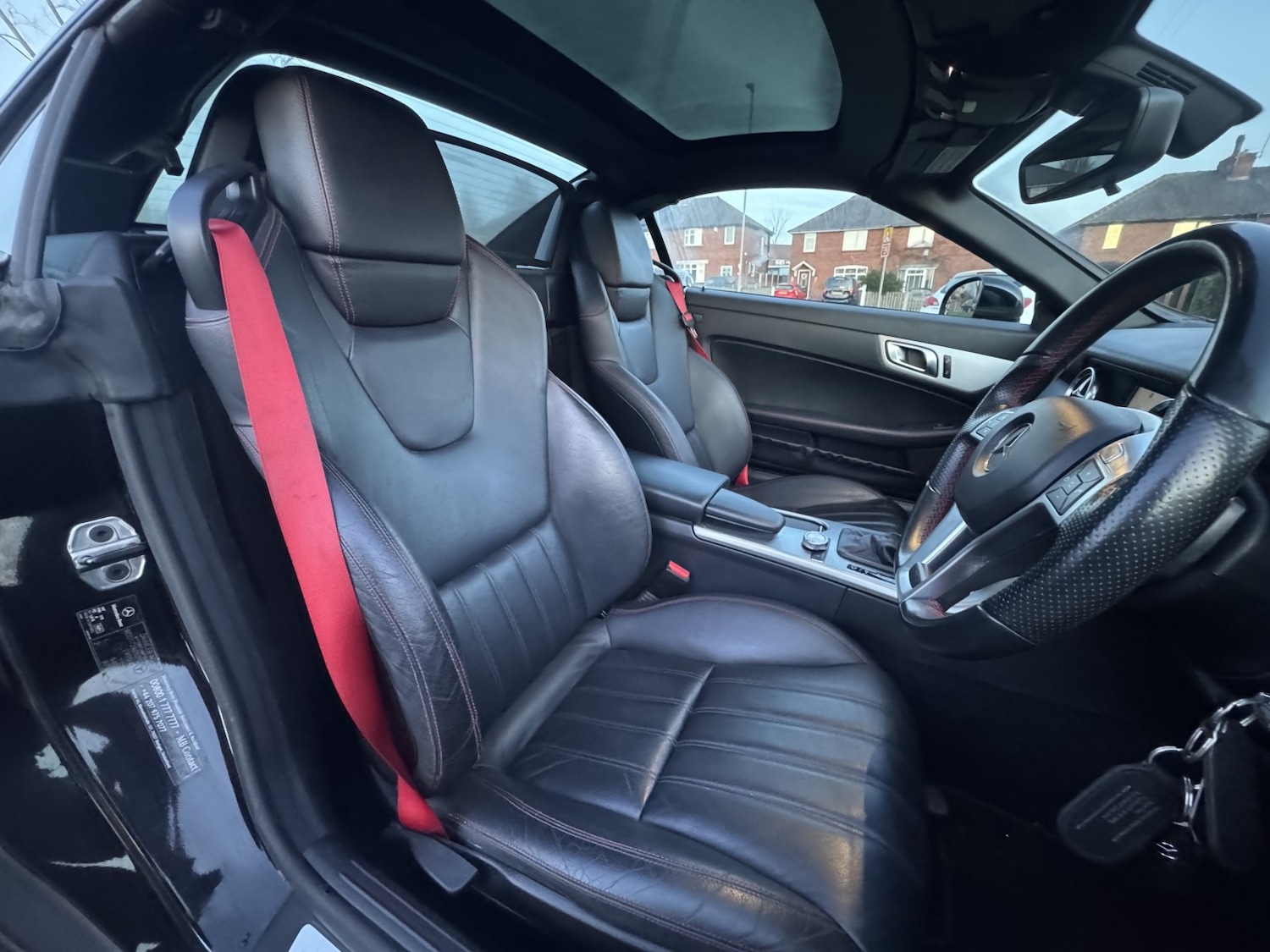 Used Mercedes-Benz SLK 2013 for sale - 76741263: Photo 29