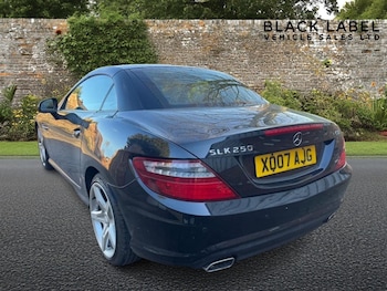 Used Mercedes-Benz SLK 2013 for sale - 76741263: Photo