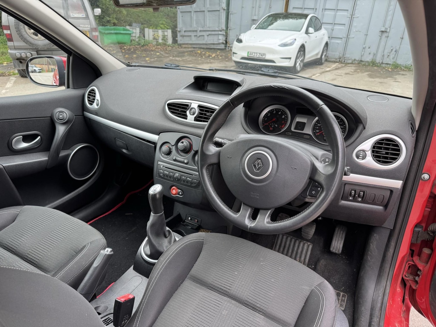 Used Renault Clio 2009 for sale - 76149314: Photo 7