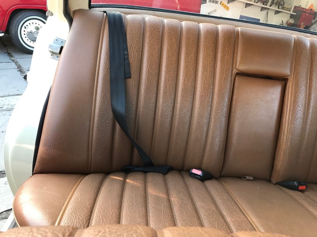 Used Mercedes-Benz 220 1973 for sale - 75598743: Photo 17