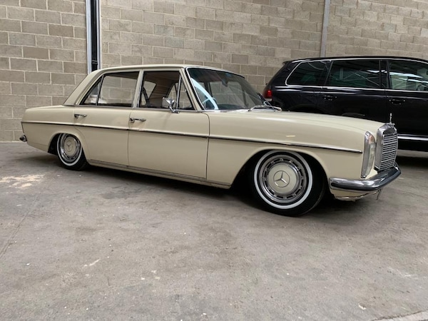 Used Mercedes-Benz 220 1973 for sale - 75598743: Photo 6
