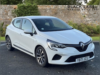 Used Renault Clio 2021 for sale - 76741265: Photo
