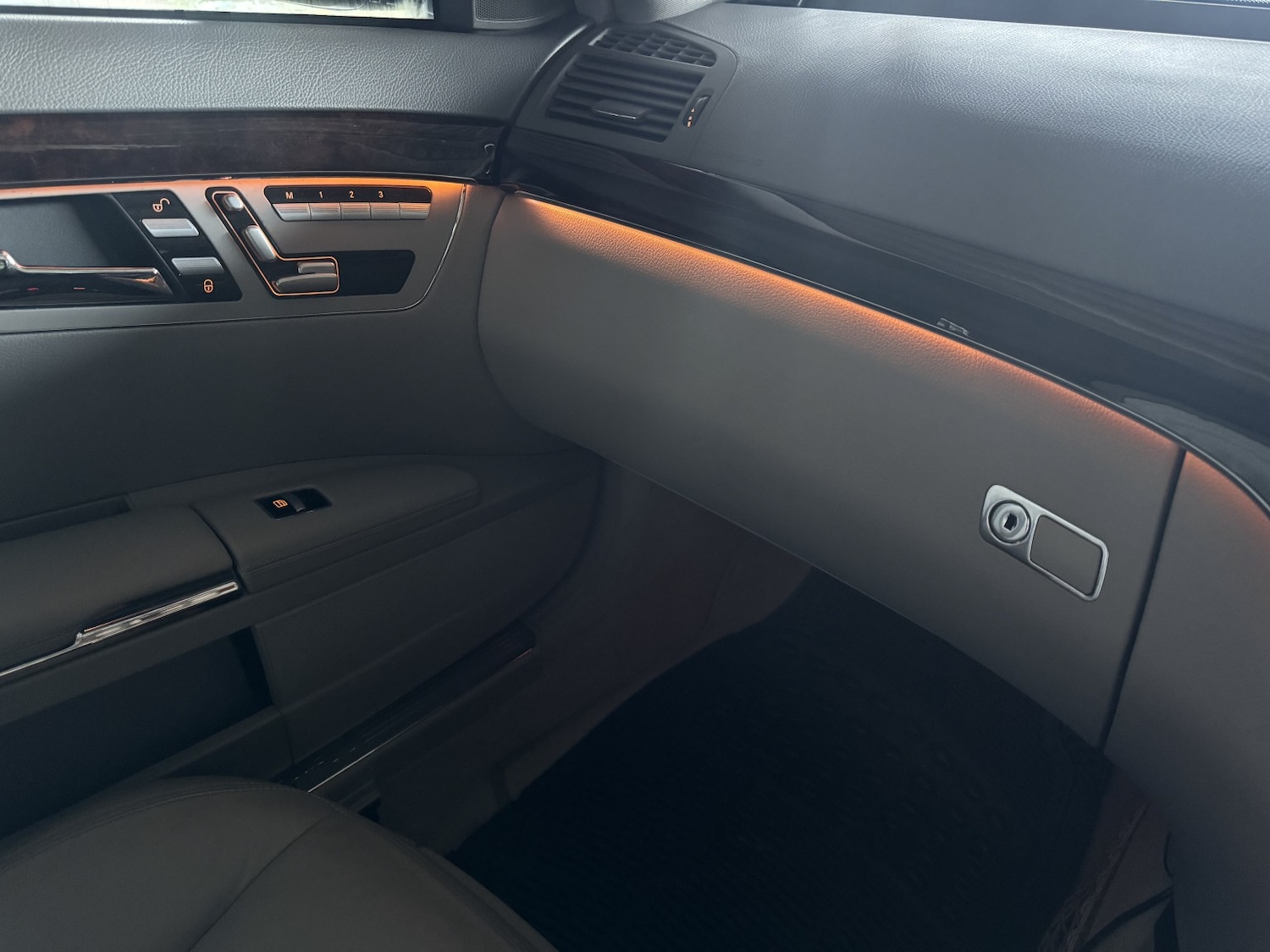 Used Mercedes-Benz S Class 2022 for sale - 76799290: Photo 39